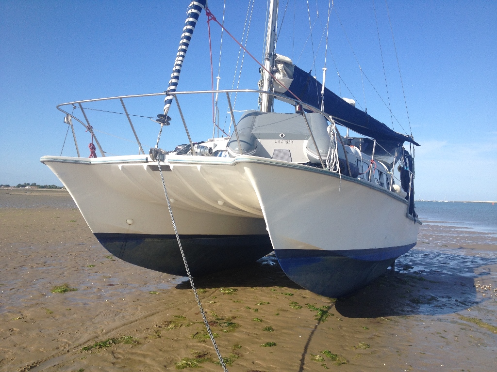 catalac 9m catamaran for sale